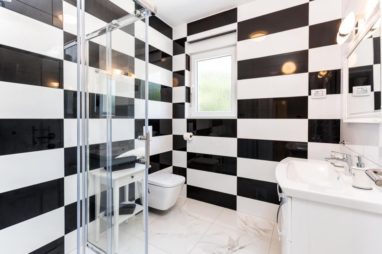 Sasa Appartement Medulin Buitenkant foto
